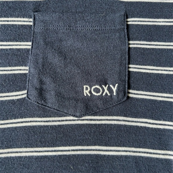 Roxy Striped Navy and white T-Shirt with pocket - Picture 6 of 6